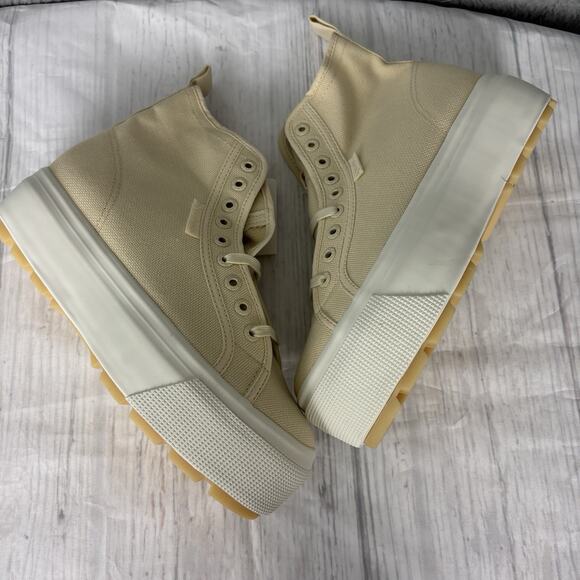 New Superga 2708 High Top platform Sneaker. EU Size 39, Male 6.5 / Women 8 - Picture 9 of 16